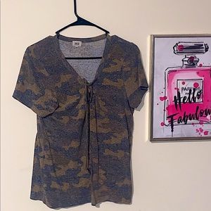 BKE Camo Dressy Casual T-Shirt
